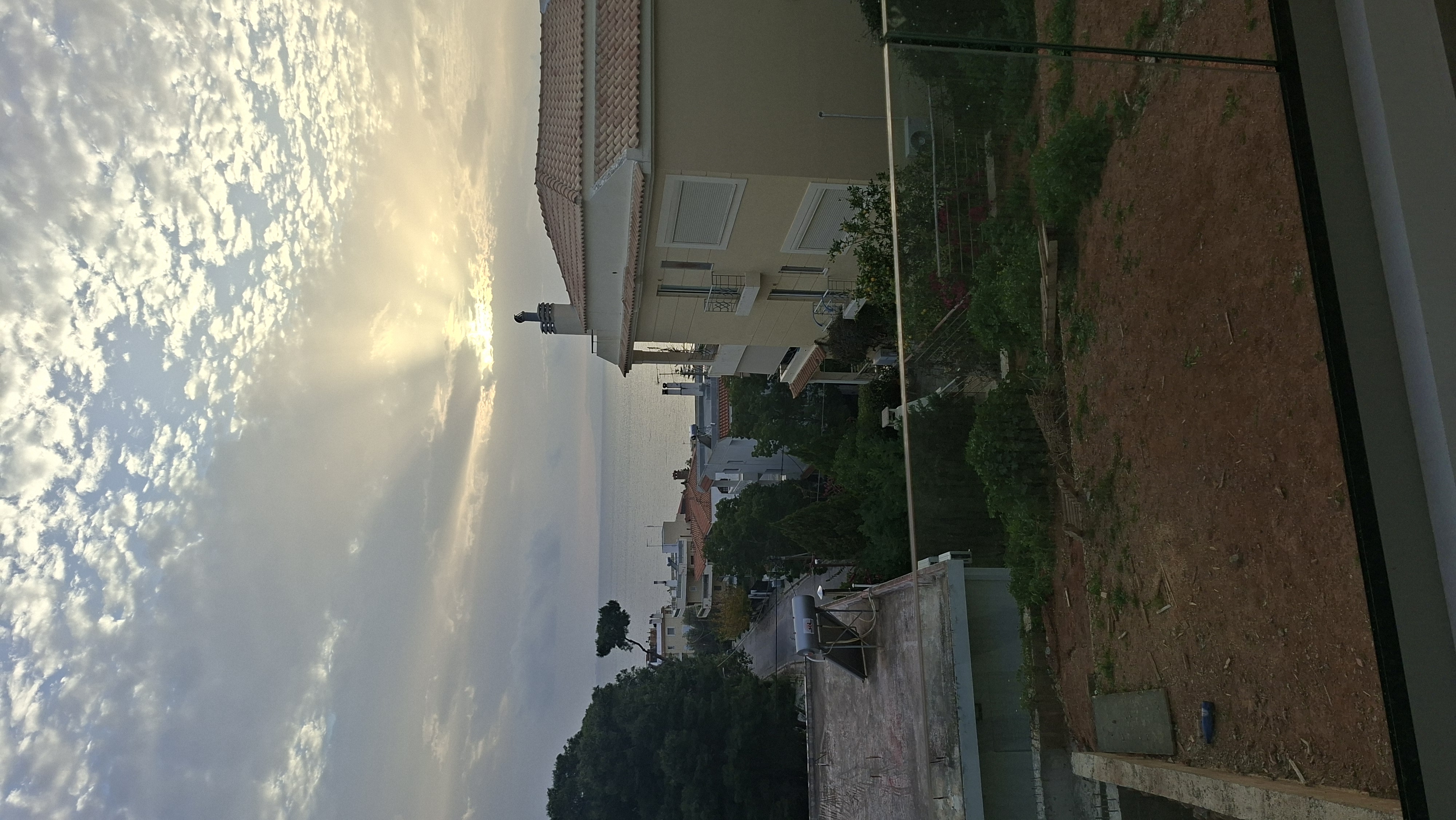 apartment in Saronida — Photo 1 of 10